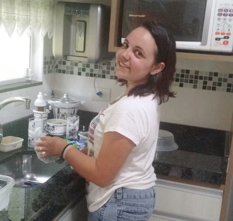 contioutra.com - 'Morri e voltei': a jovem que sofreu AVC, mas foi diagnosticada com enxaqueca