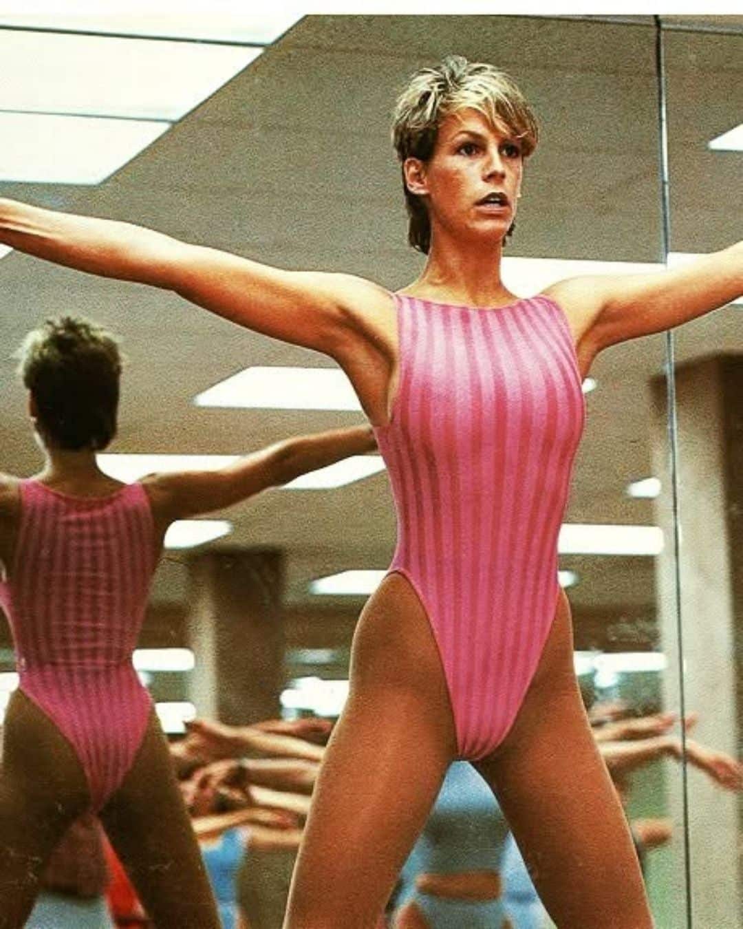 contioutra.com - A verdade por tr&aacute;s das ic&ocirc;nicas cenas de aer&oacute;bica no filme Perfei&ccedil;&atilde;o, com Jamie Lee Curtis e John Travolta