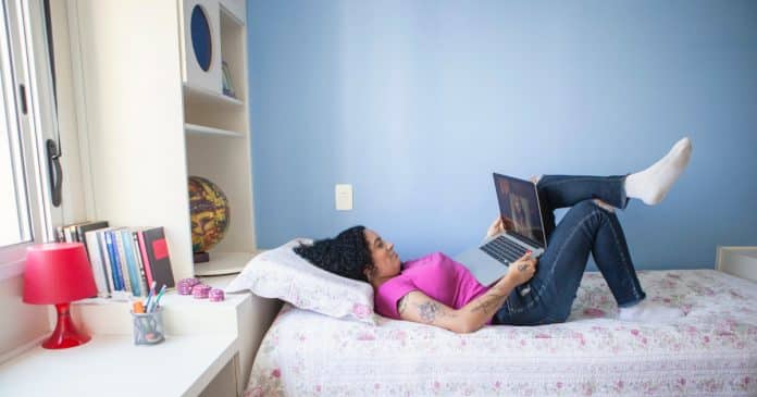 Terapia online em português: uma alternativa para brasileiros que vivem fora do país