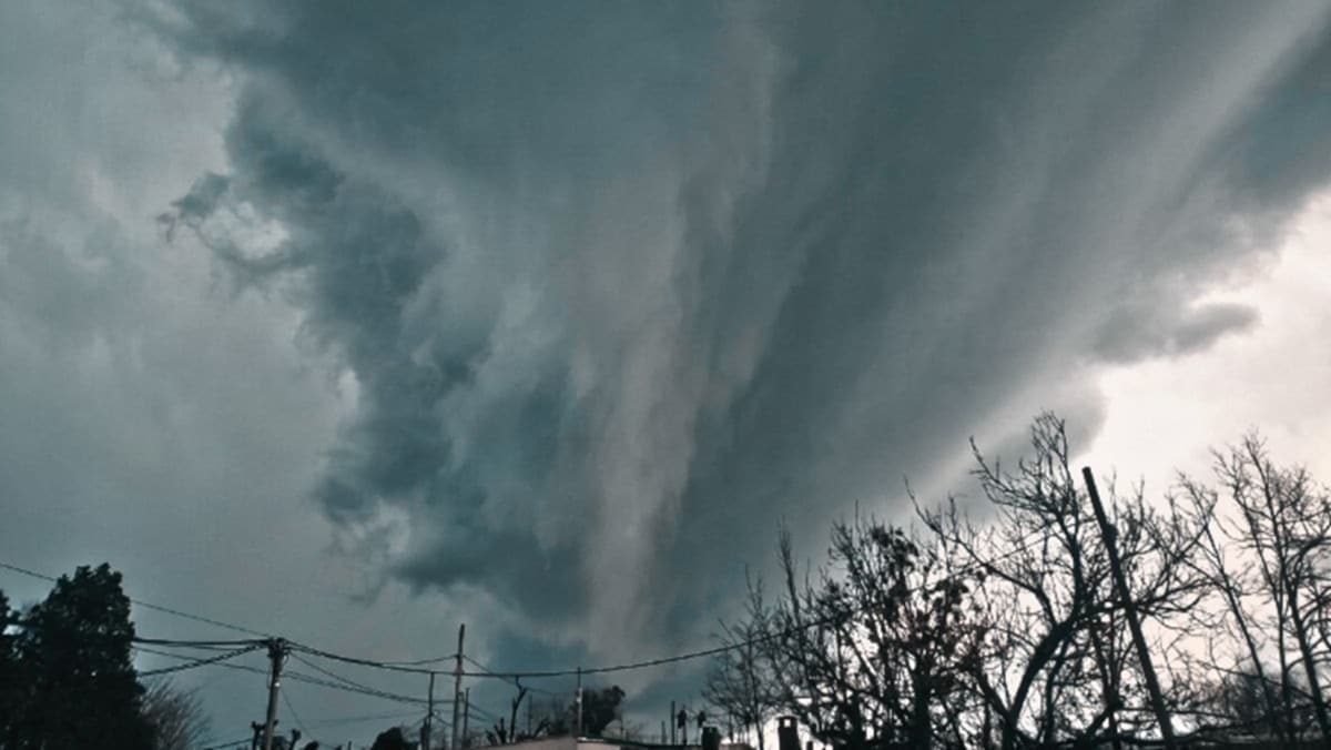 contioutra.com - CICLONE BOMBA | Com ventos de 120 km/h, saiba em quais estados o fen&ocirc;meno ainda vai passar at&eacute; segunda