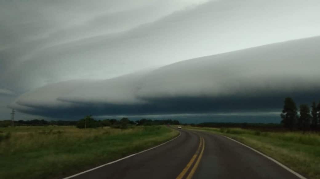 contioutra.com - CICLONE BOMBA | Com ventos de 120 km/h, saiba em quais estados o fen&ocirc;meno ainda vai passar at&eacute; segunda