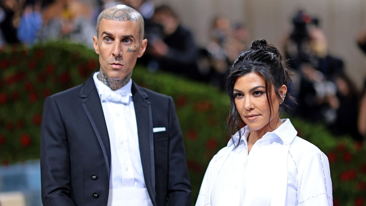 contioutra.com - Kourtney Kardashian &eacute; primeira grande celebridade a se assumir autossexual - voc&ecirc; sabe o que &eacute;?