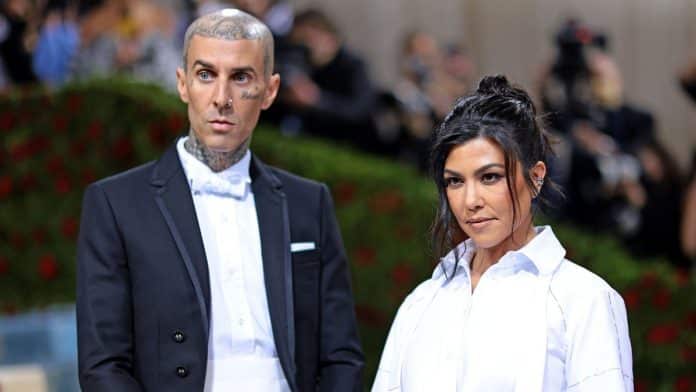 Kourtney Kardashian é primeira grande celebridade a se assumir autossexual – você sabe o que é?