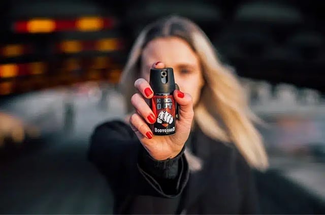 contioutra.com - Nova lei permite spray de pimenta para mulheres, mas h&aacute; detalhes que muita gente ainda desconhece